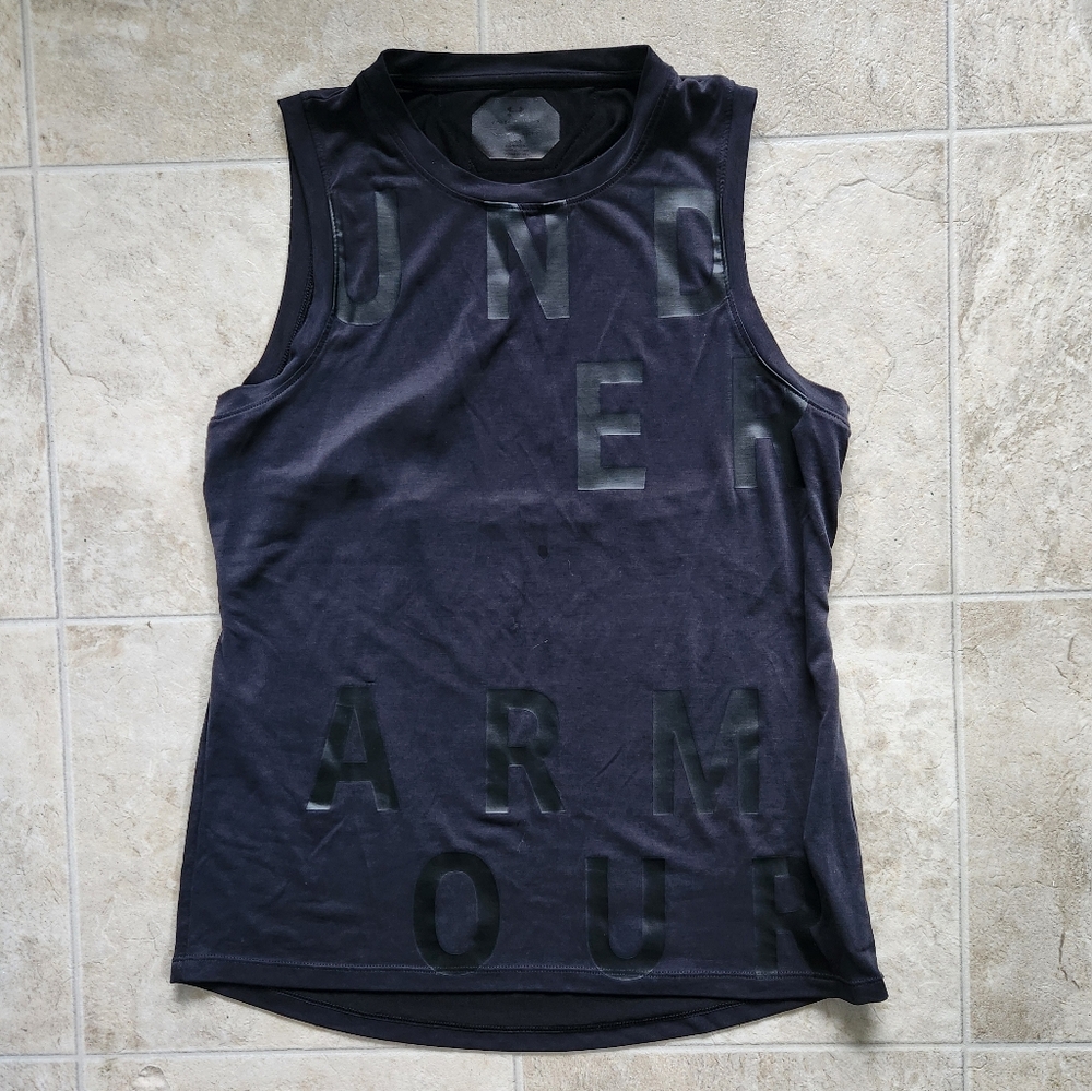 Under Armour Fitted Open-Back Tank Top - Size Medium